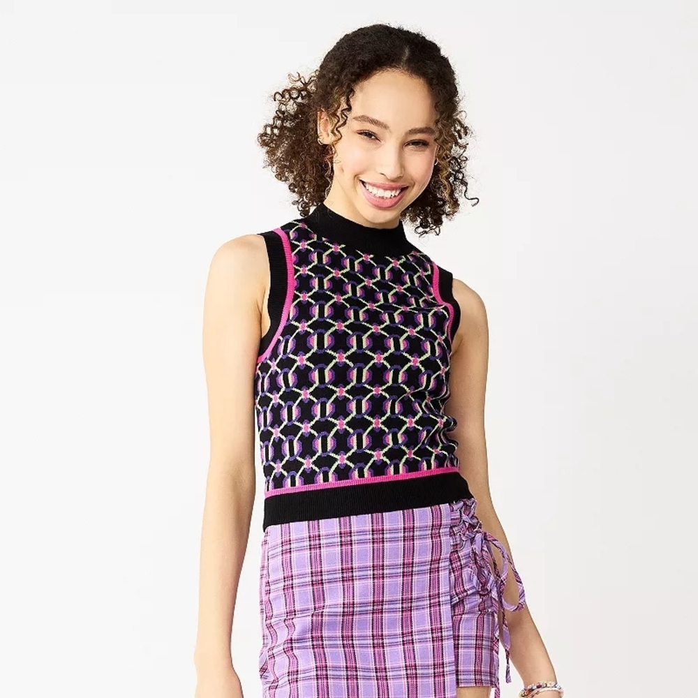 Retro Geometric Sweater Vest